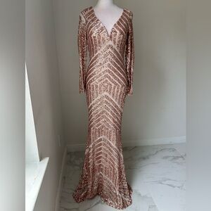 Miss Cristina Rose Gold Sequin Formal Gown With Geometric Pattern, Size Medium